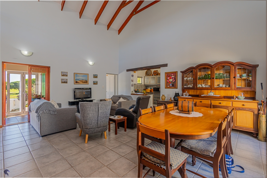 3 Bedroom Property for Sale in Country Club Western Cape